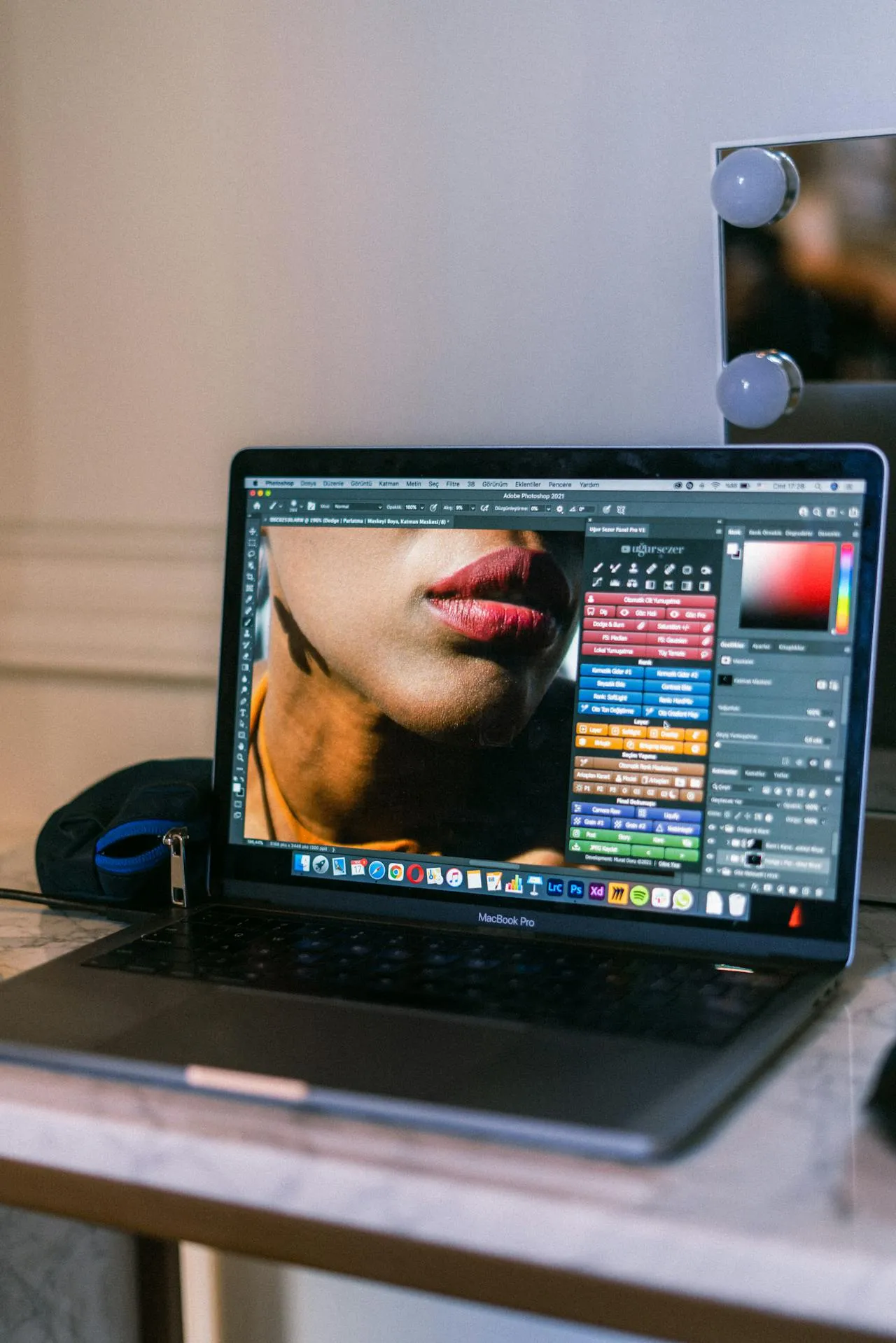 Maison Verre - Plataforma e-commerce de lujo con identidad visual de marca distintiva